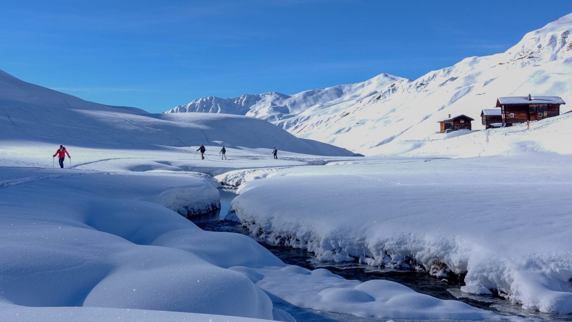 SKI TOURING, OFF PISTE AND FREERIDE